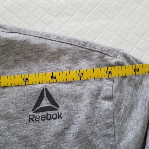 Lot Of 2 Men's Xl Gray Reebok  T Shirt, Striped Street Rules Tank Gray Black XL - Picture 6 of 10